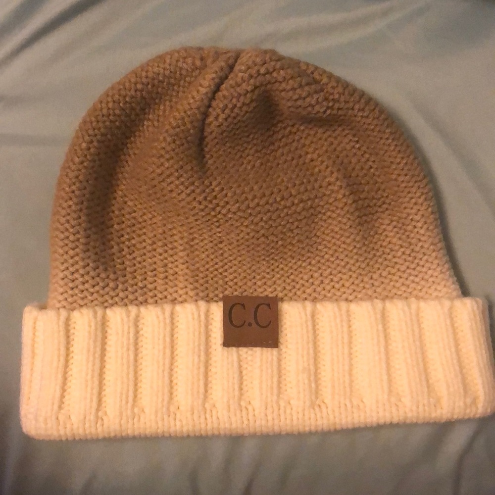 C.C two toned tan beanie never worn